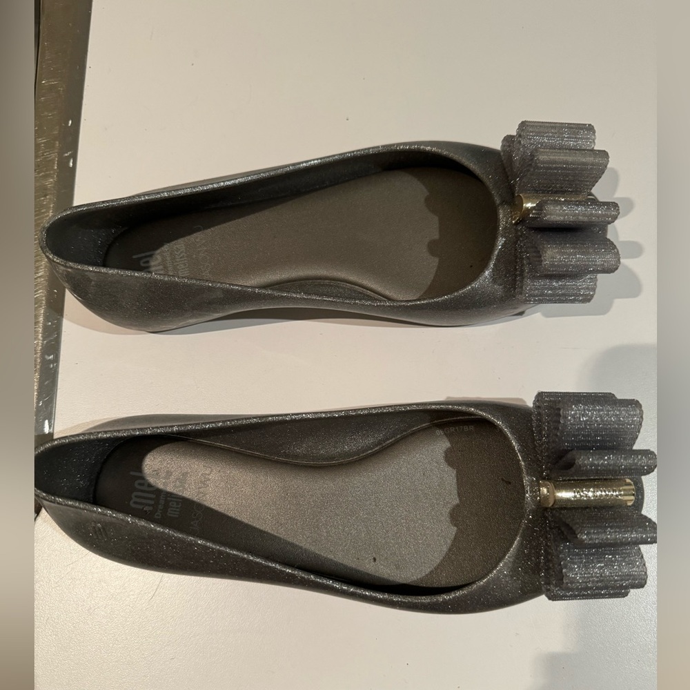 Melissa kids size 3.5